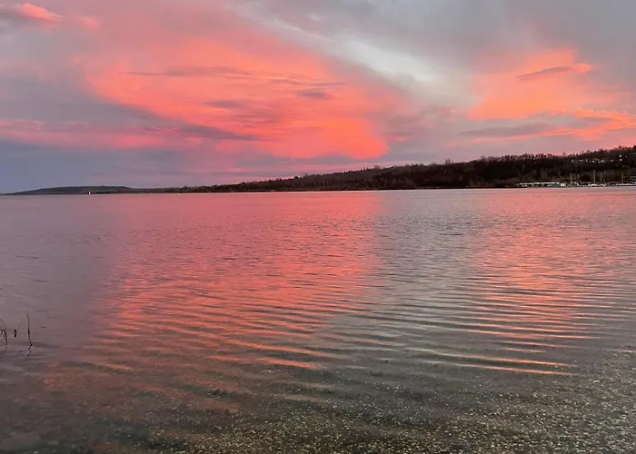 Hausboot Albatros Botel *